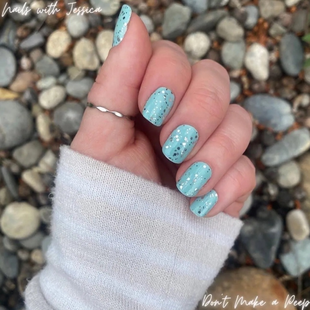*Retired* Color Street: Don’t Make a Peep | Blue Spring Easter Silver Glitter - Picture 9 of 16